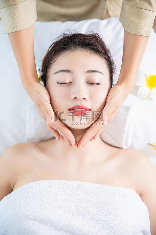 按摩写真在线播放